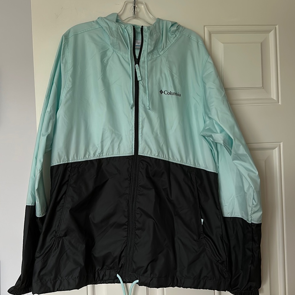 Columbia full zip windbreaker
